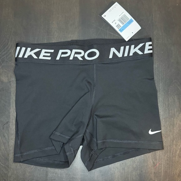 NWT Nike Women's Pro 365 3” Athletic Shorts in Black Size Medium - Picture 7 of 12